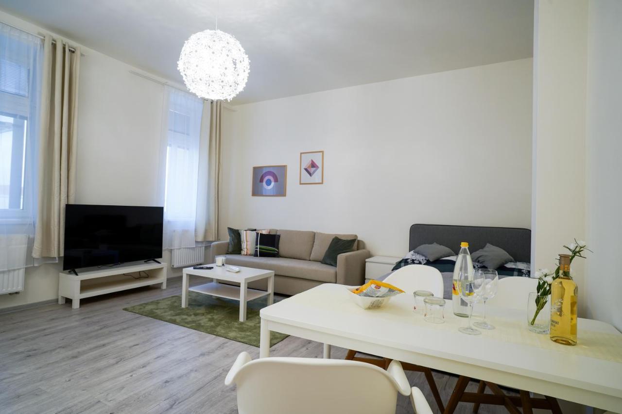 Lucy'S Apartments 2 Όλομουτς Εξωτερικό φωτογραφία